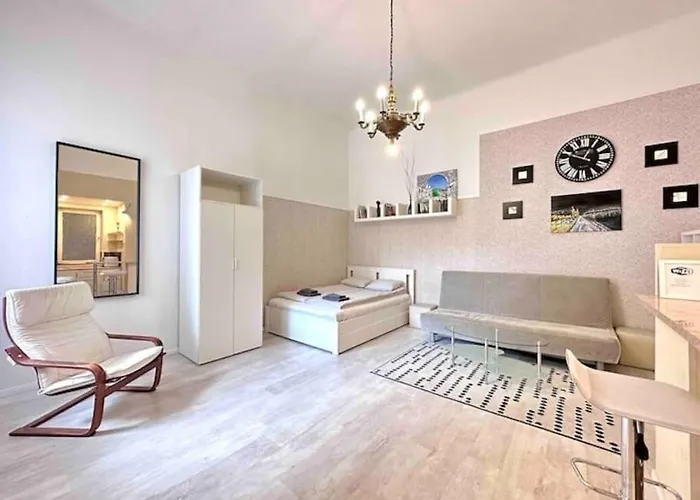 Urban Escape-Cozy Studio In City Center